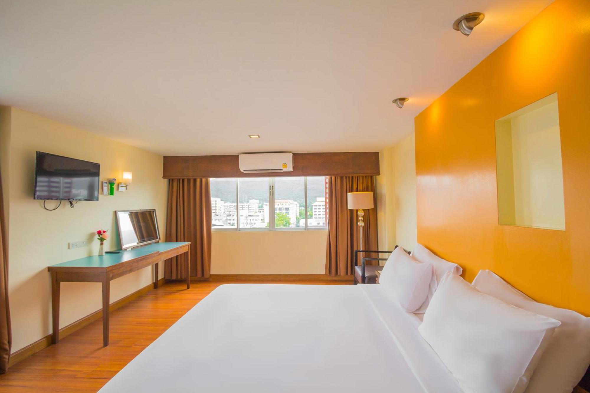 Mayflower Grande Hotel Chiang Mai Eksteriør bilde