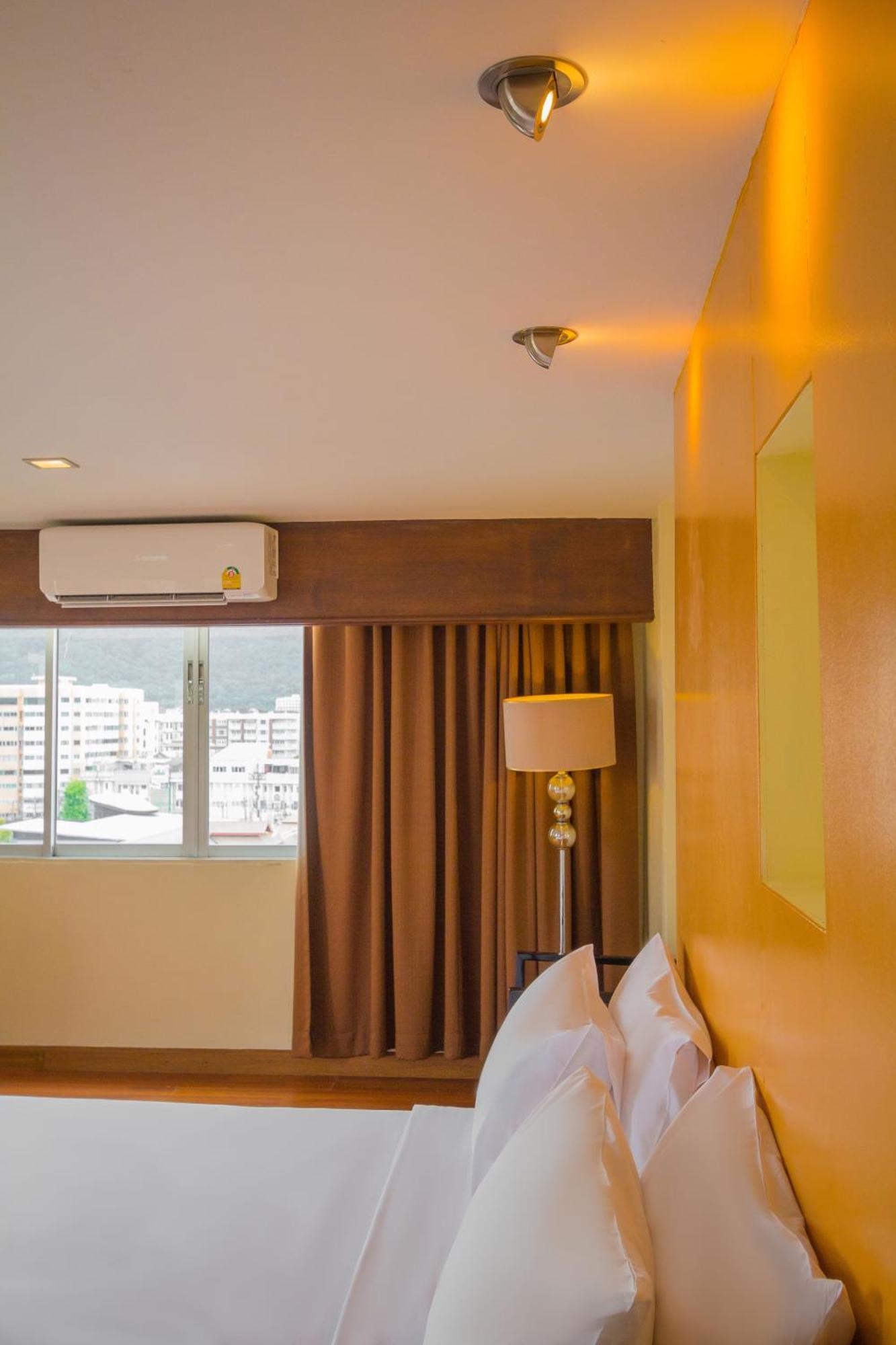 Mayflower Grande Hotel Chiang Mai Eksteriør bilde