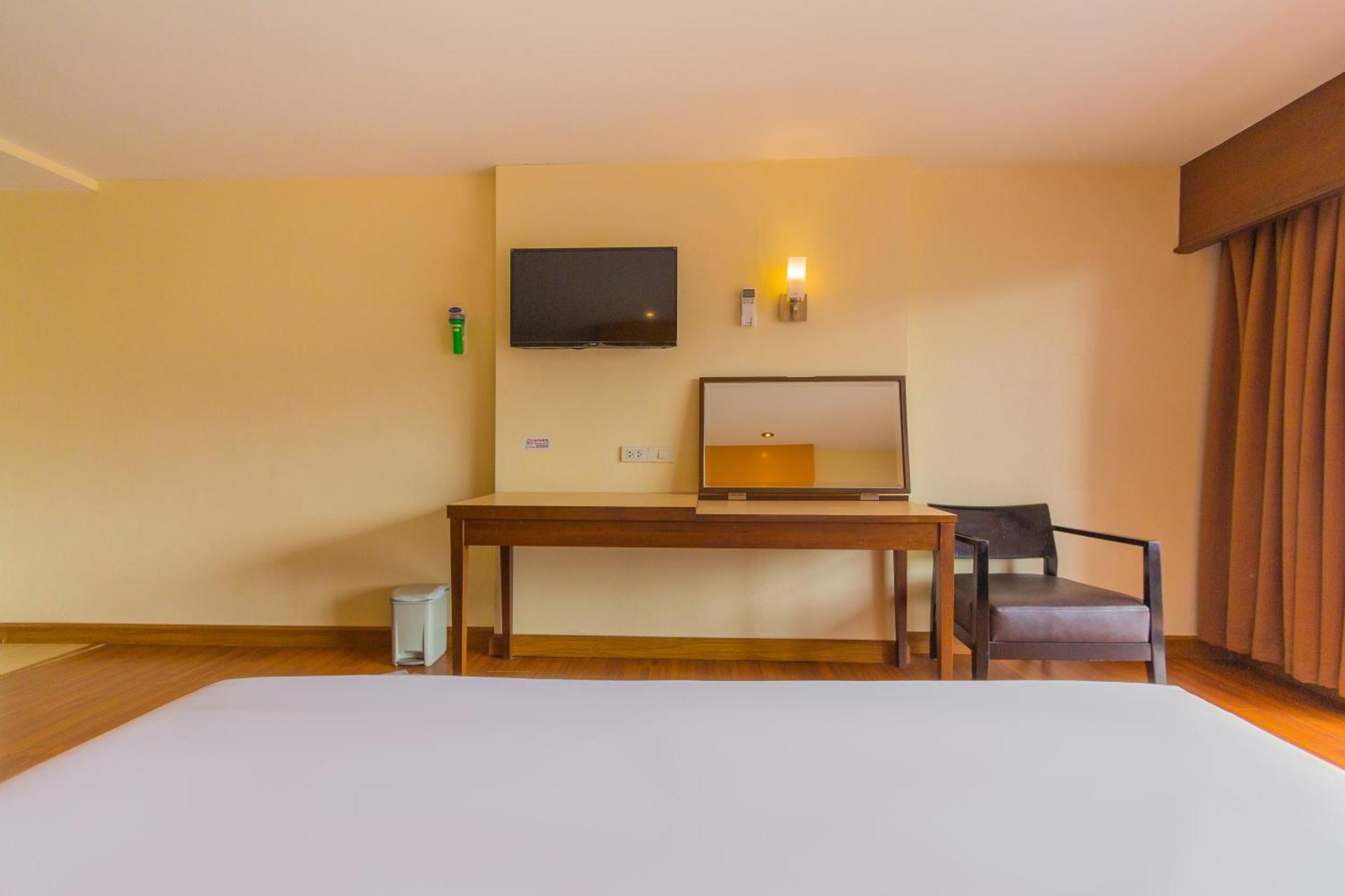 Mayflower Grande Hotel Chiang Mai Eksteriør bilde